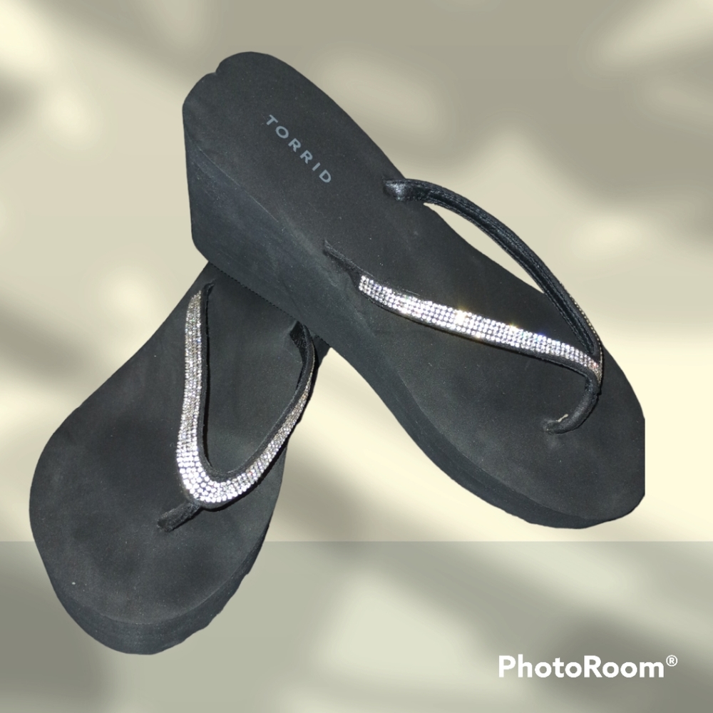 Torrid Rhinestone Platform Sandals 9WW - Picture 3 of 5